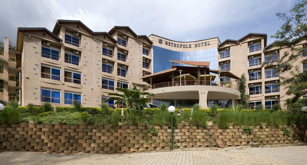 Metropole Hotel Kampala Luaran gambar