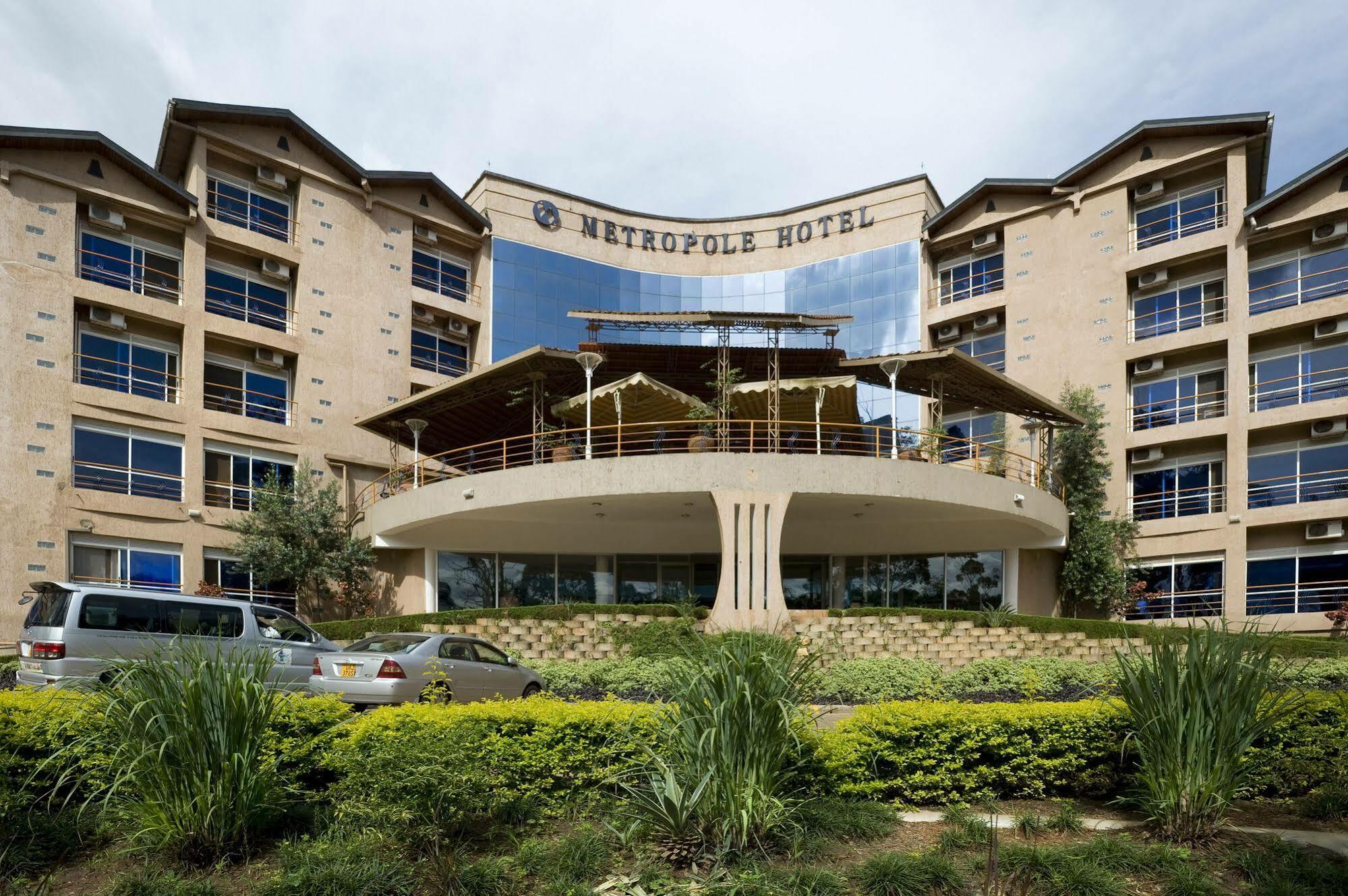 Metropole Hotel Kampala Luaran gambar